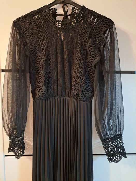 Sukienka plisowana 36-38 mała czarna