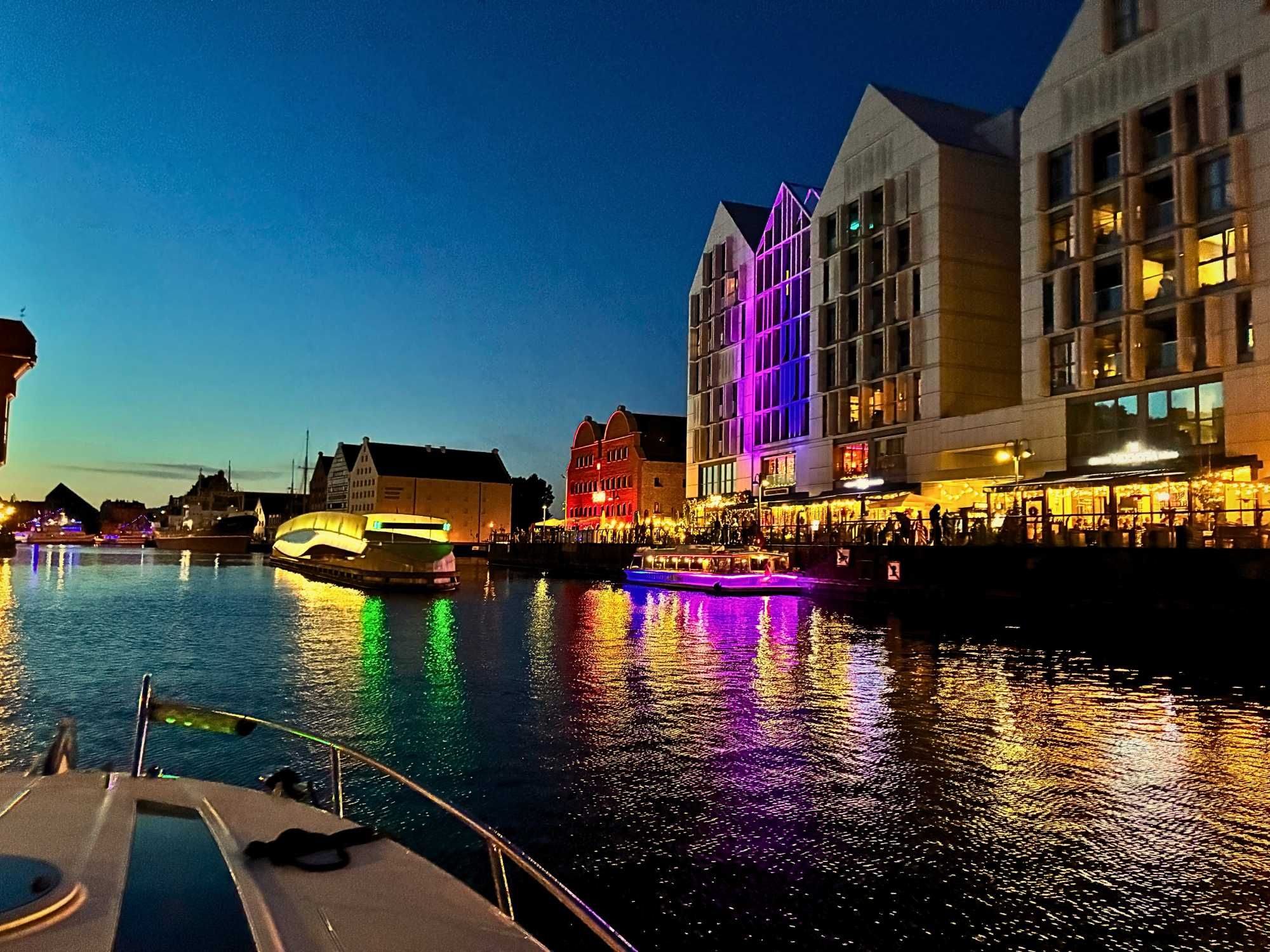Wynajem motorówki - rejs Gdańsk, Motława, Sopot, Gdynia, Hel