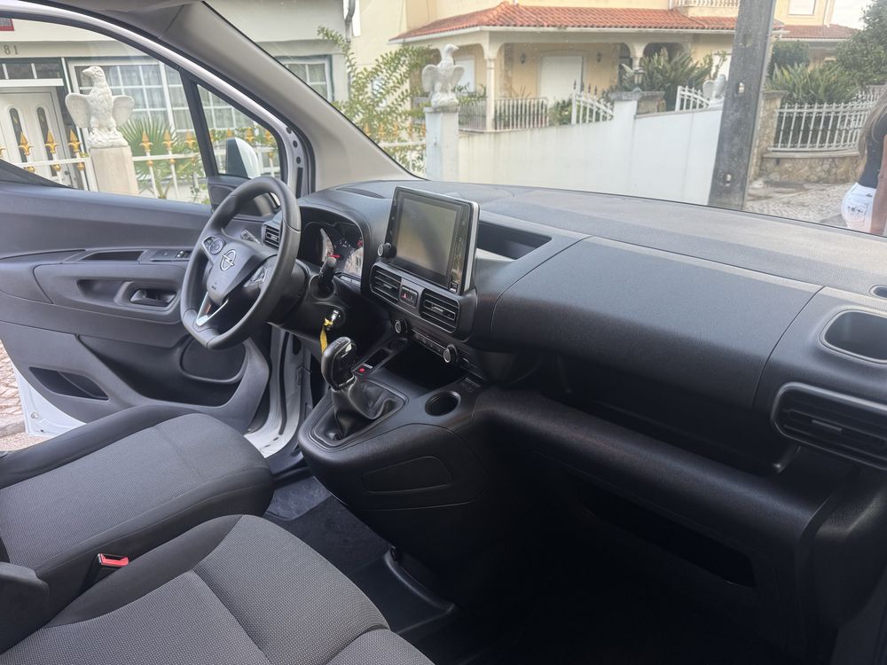 (RESERVARDO) Opel Combo 1.5 HDI  C/ Jantes esp. 16  Poucos kms C/ IVA
