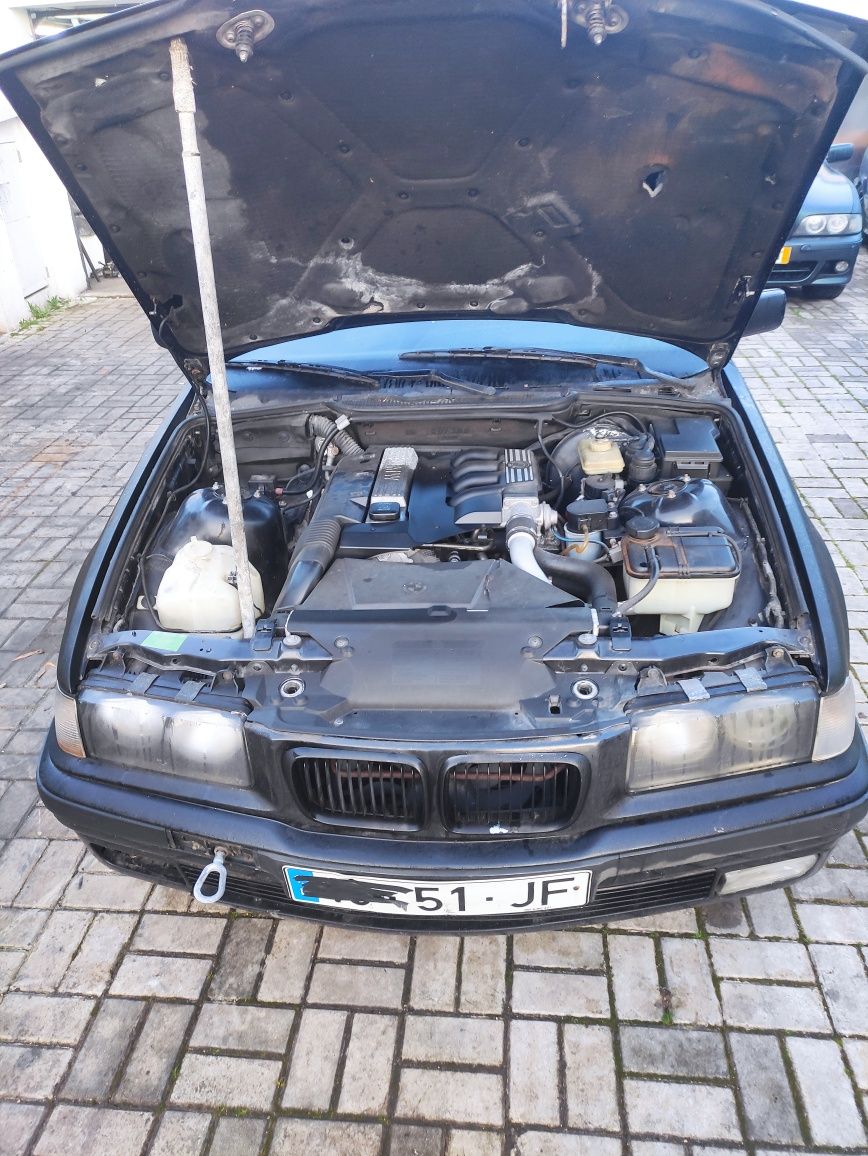 BMW 318 tds para venda de peças.