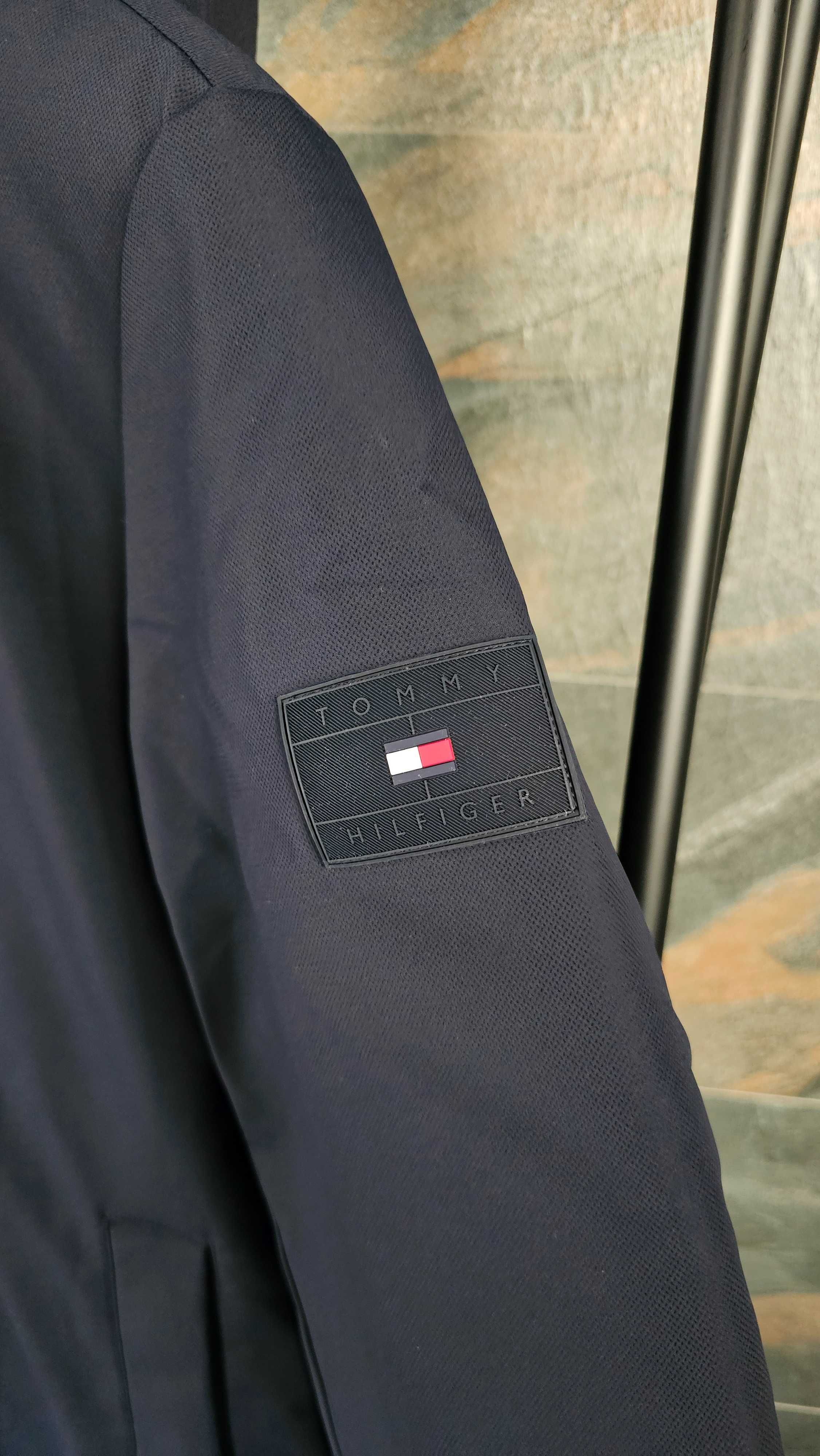 Чоловіча куртка Tommy Hilfiger MW0MW37369 DW5 розмір С оригінал