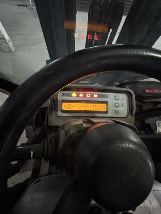 Навантажувач кара вилочний