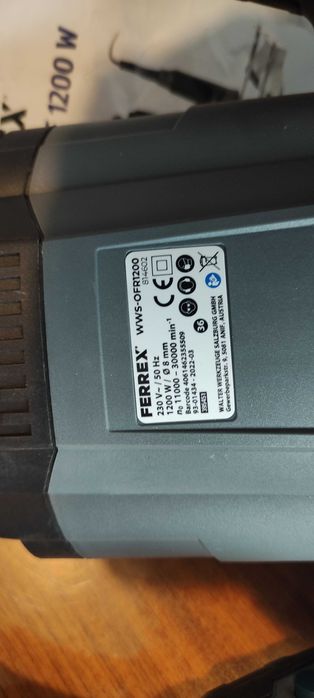 Frezarka ręczna do drewna Ferrex  1200W