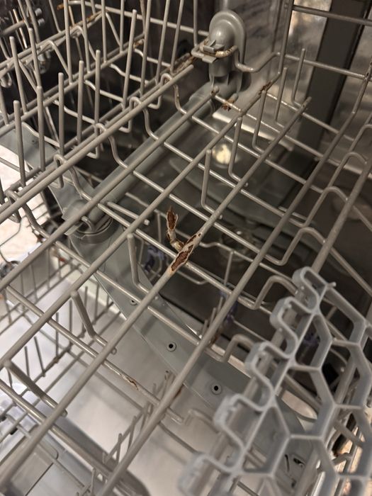 Maquina de lavar loiça Meireles