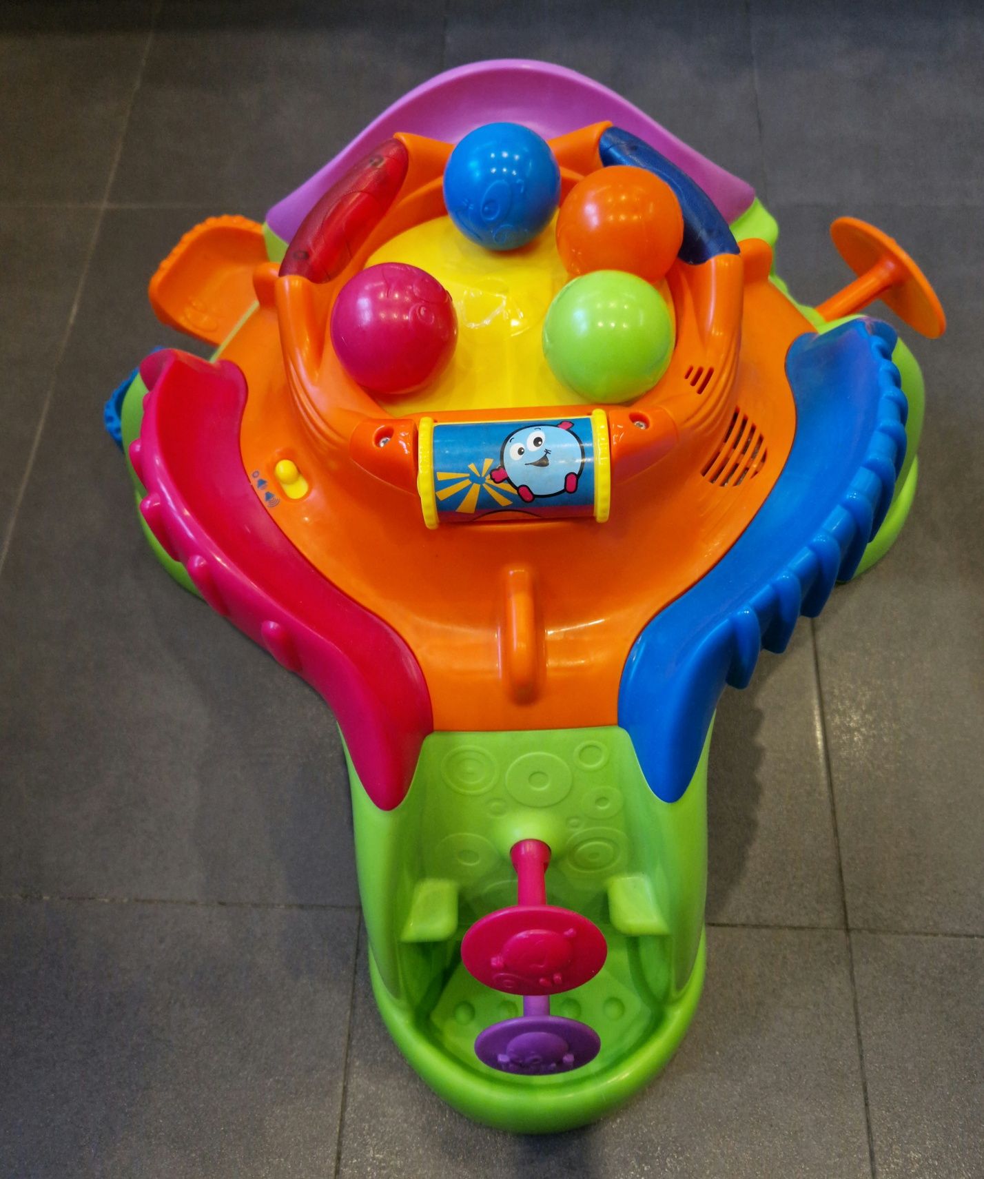 Fisher Price zjeżdżalnia grająca, stolik do kulek