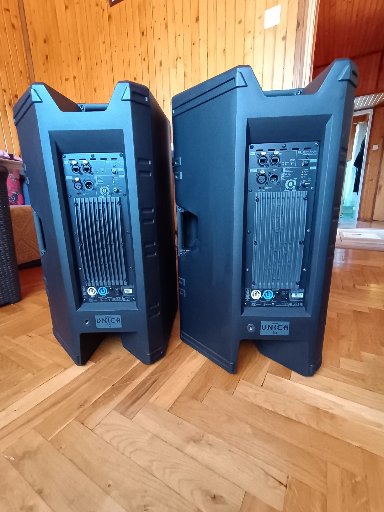 db Technologies Opera Unica 15