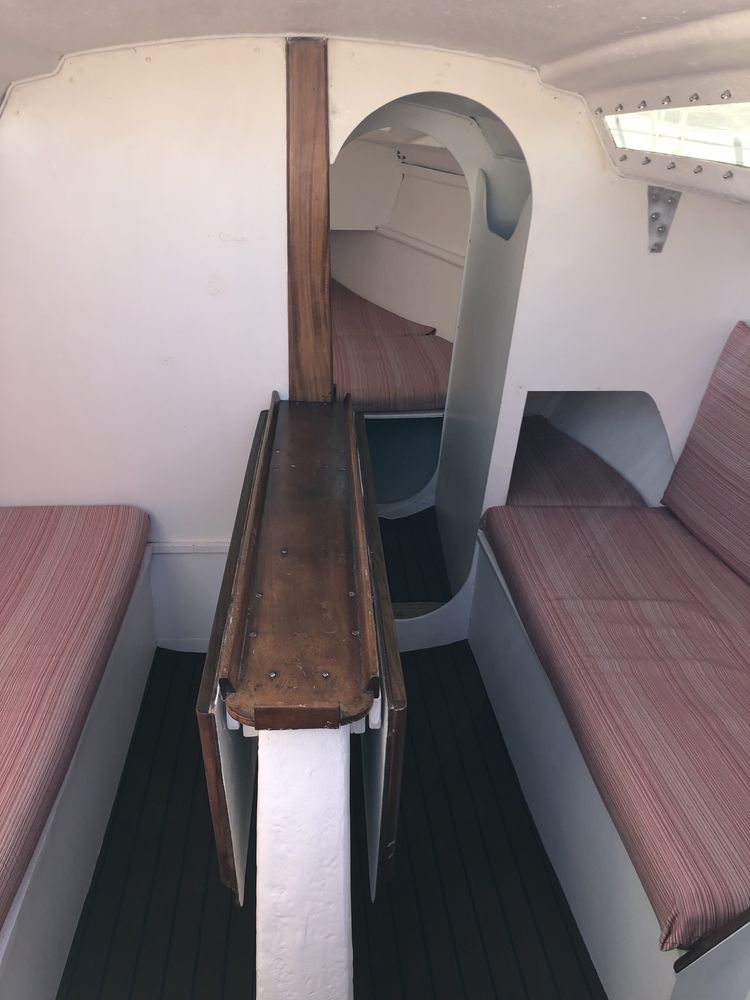Veleiro de regata/cruzeiro Belouga jet (Bjet)