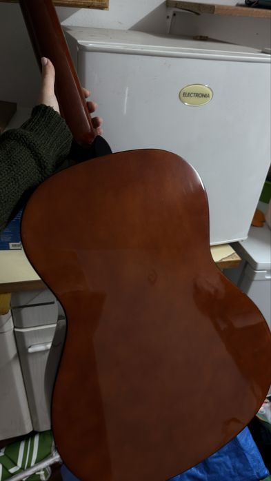 Guitarra acustica / viola