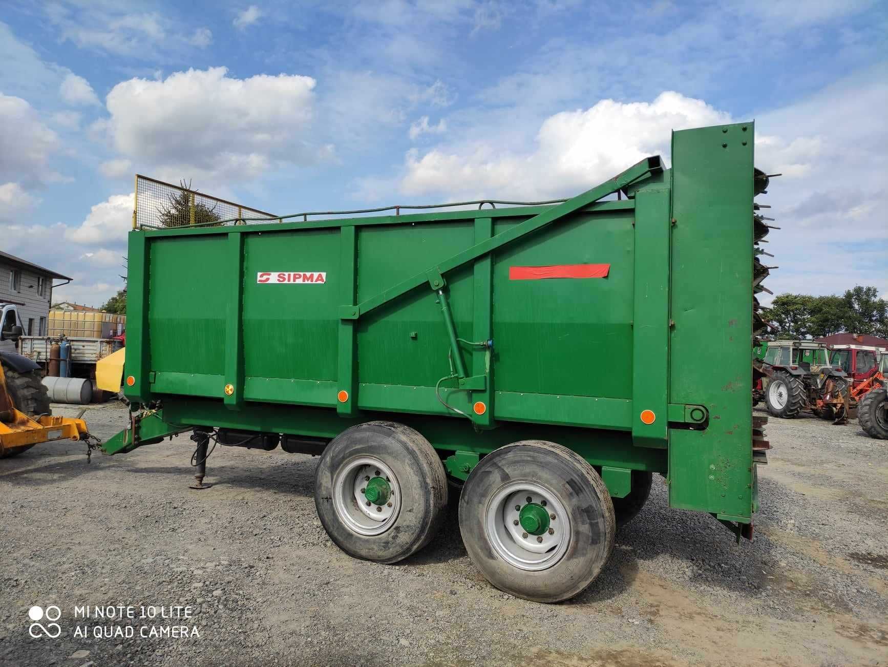 Rozrzutnik obornika Sipma N-252 tandem 12 ton 4 wałki pionowe 2004 rok