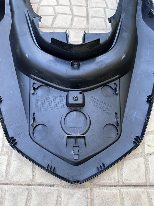 Carnagem traseira-conjunto dos dois plásticos constituintes Honda PCX