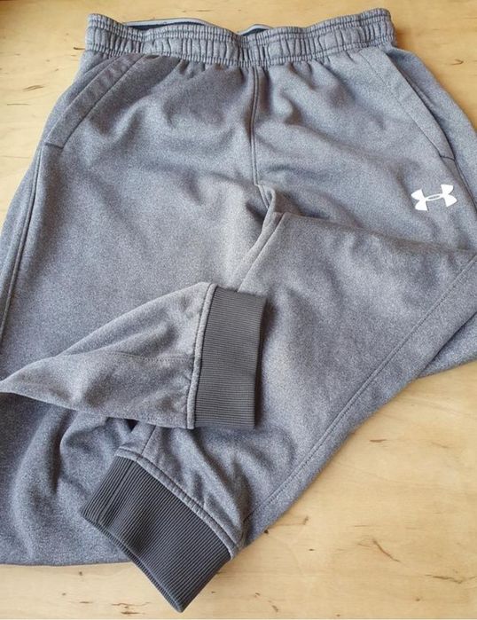 Чоловічі спортивні штани under armour  розмір м.