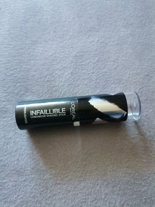 Rozświetlacze Loreal paris