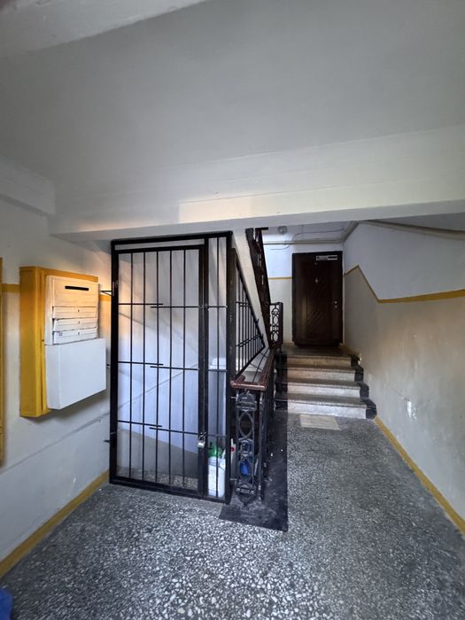 Центр, Семинарская, Двухкомнатная квартира, сталинка, есть видео