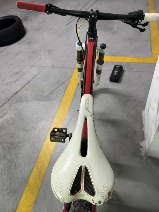 Bicicleta BTT Ozone Carbono