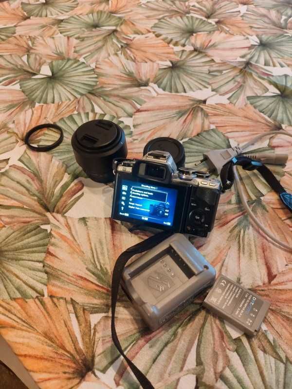 Olympus OM-D E-M10 Mk1 Mirrorless Camera