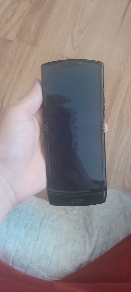 Motorola Razr (2019) - 128GB - Noir Black (Single SIM)
