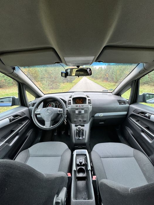 Opel Zafira 1.9cdti 7 osobowy
