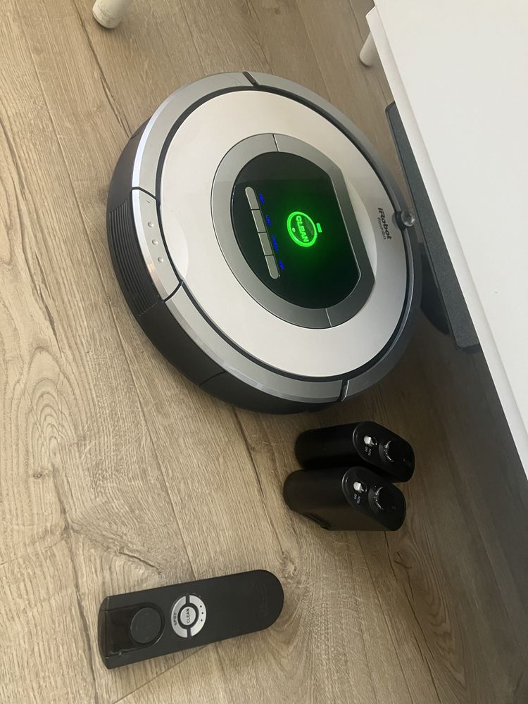 Irobot roomba 776p