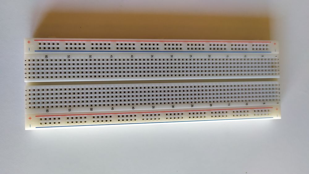 Placa Ensaio Multifunções (BreadBoard)