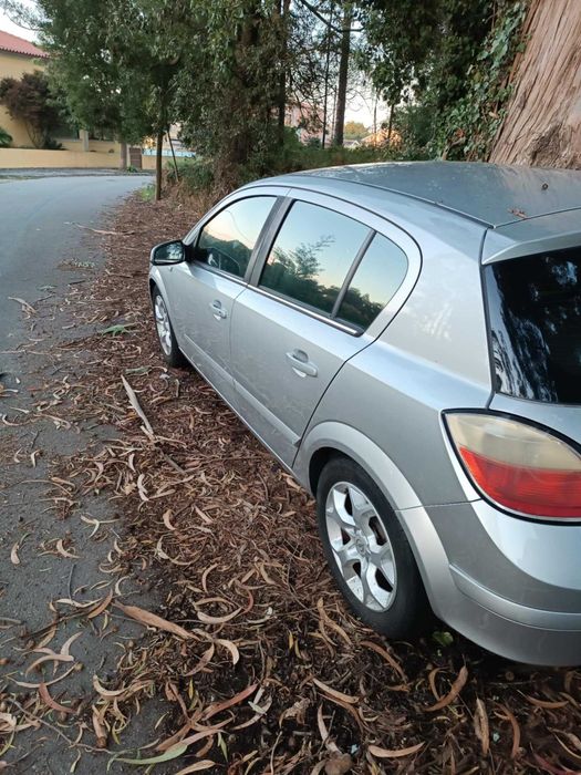 Opel Astra 1.4 90cv, versão Cosmo