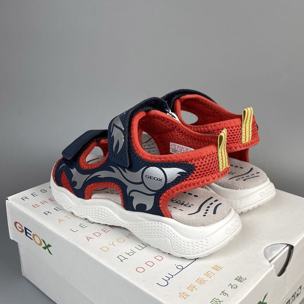 Босоніжки Geox Splush 30, 34, 35 р. босоножки