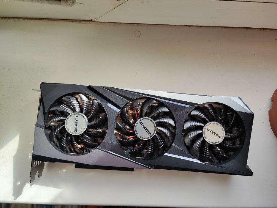 Відеокарта Gigabyte Radeon RX 7600 Gaming OC 8192MB