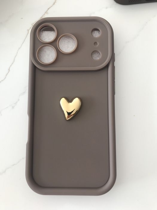 Capa nova castanha iphone 17 pro