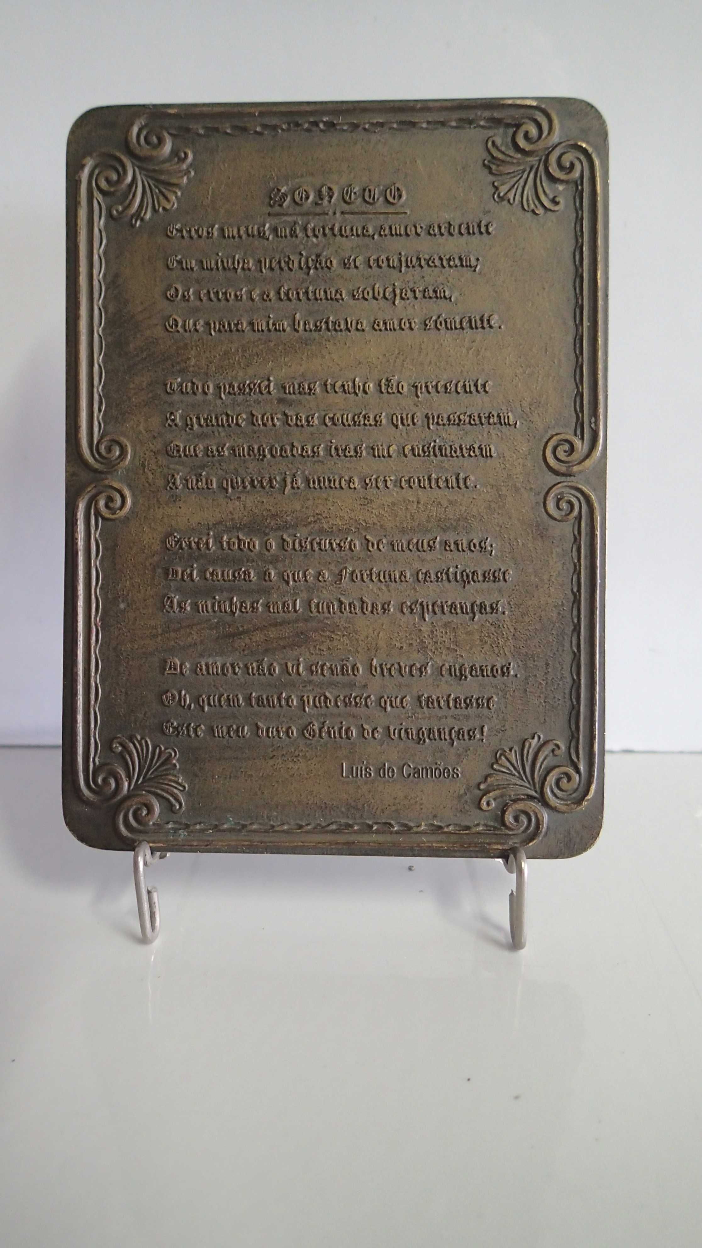 Placa em Bronze de Luis de Camões