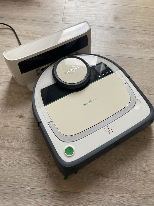 Робот пилосос Kobold VR200
