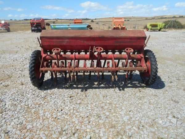 Semeador urbon de 13 linhas