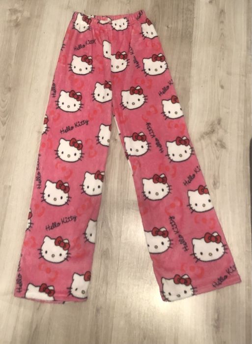 Sprzedam spodnie hello kitty