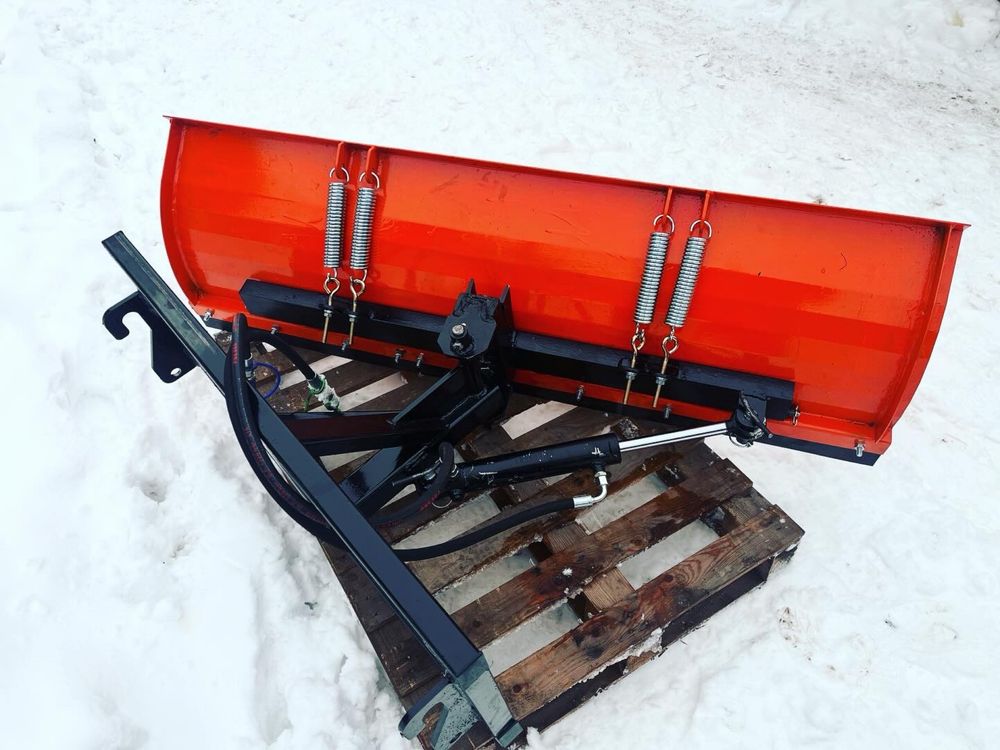 Plug do sniegu do mini ciagnika kubota szufla hydrauliczny