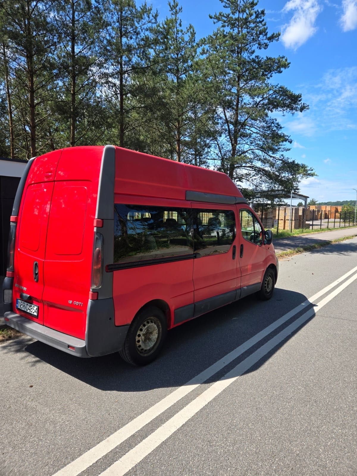 Opel Vivaro 1.9 dci , 101 KM, 9 osobowy