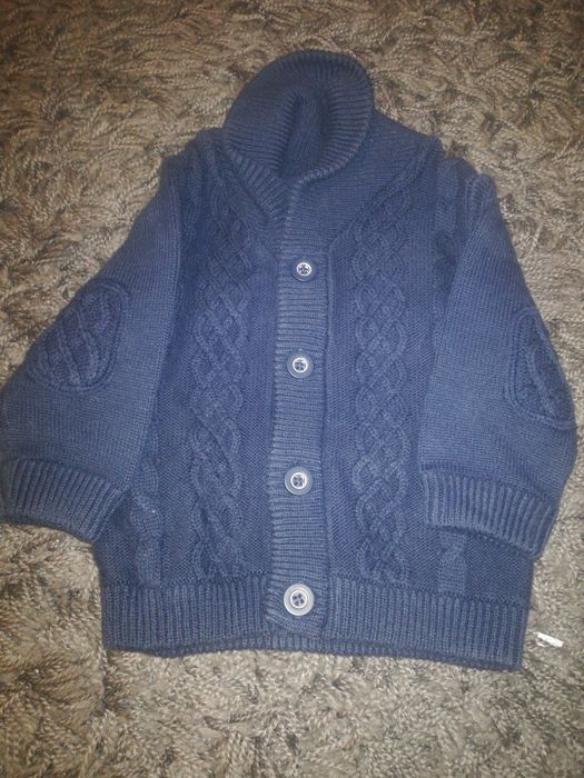 Ciepły kardigan warkocze z łatami Next 68 z kołnierzem sweterek sweter