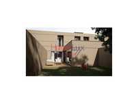 Moradia T3 Duplex em Sta Maria da Feira