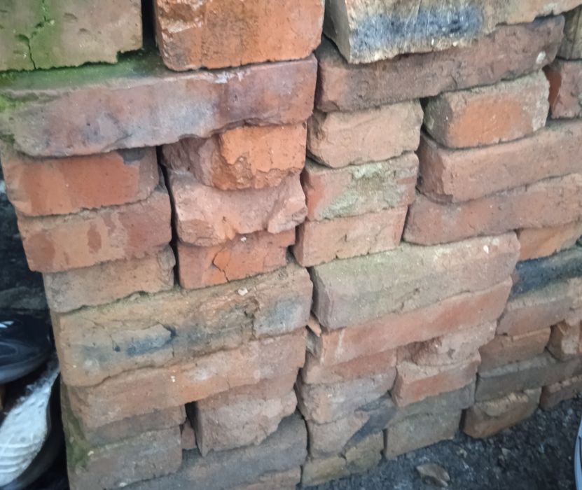 Продам цеглу.        .