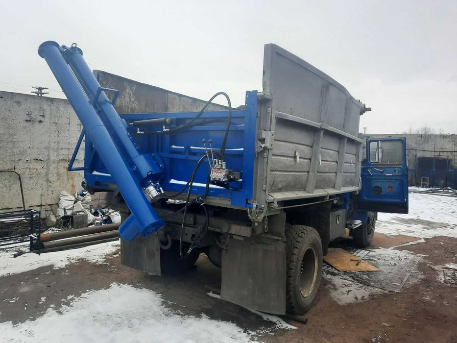 Загрузчик сеялок ЗС-30