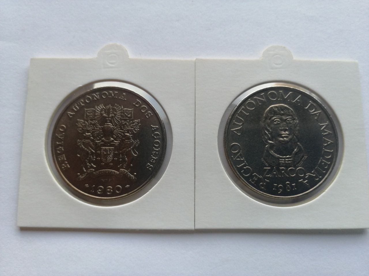 Moedas de 100 escudos Açores e Madeira