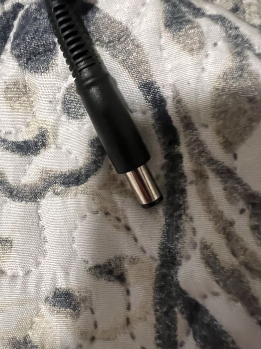 Zasilacz do laptopa Hp 150 watt, 19v, 7,9A jak nowy