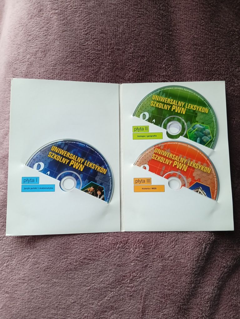 Uniwersalny Leksykon Szkolny PWN na CD-ROM