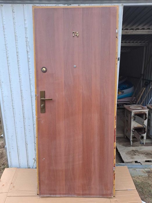 Drzwi tymczasowe na budowę