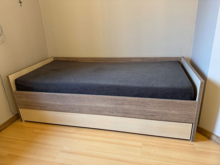 Zestaw łóżko i biurko