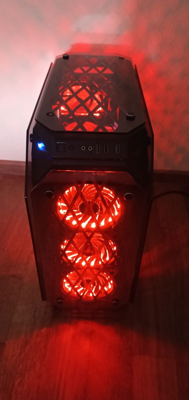 Продам игровой ПК i7-9700K GTX 1080 TI