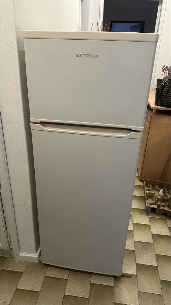 Frigorifico Electronia em perfeito funcionamento