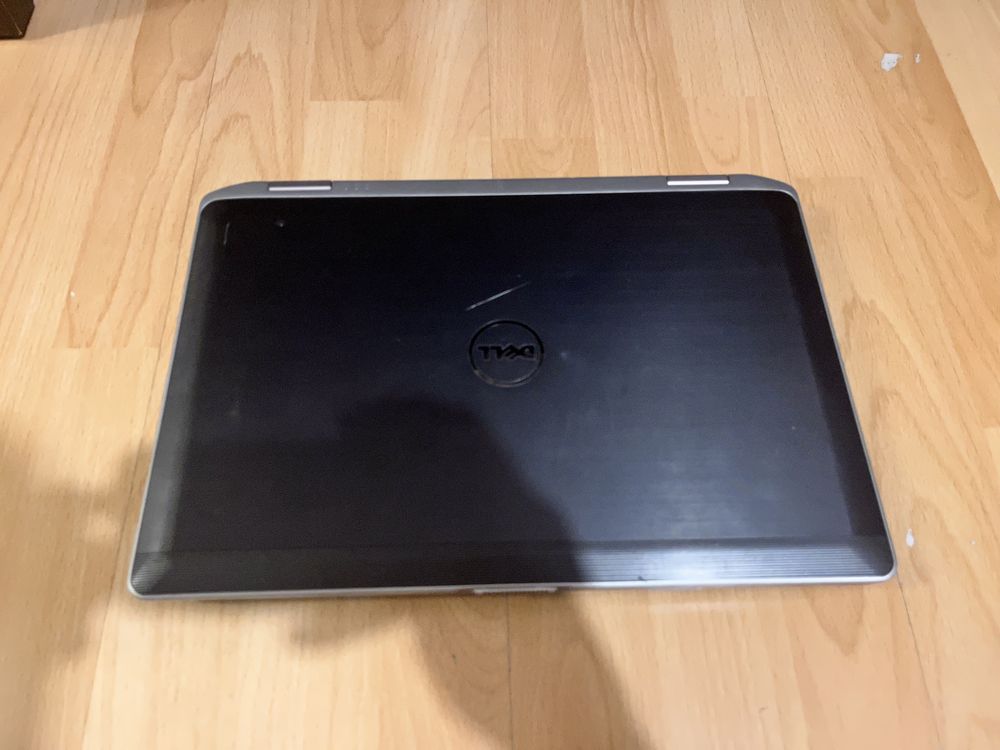 Laptop Dell Latidue intel Core I5, poleasingowy, sprawny czysty