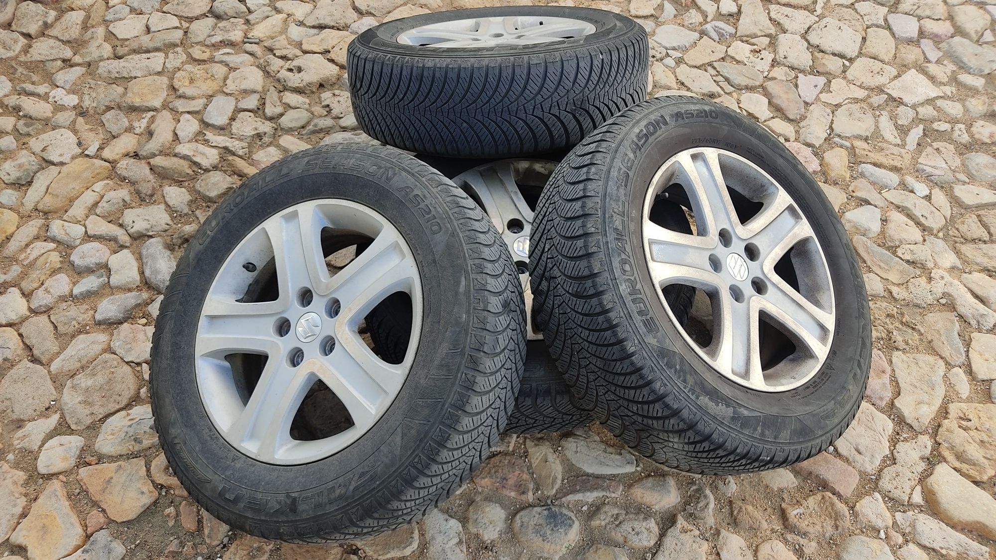 Jantes e pneus 225/65r17