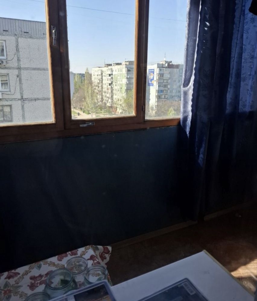 Продам 2 ком. квартиру по ул. Гудыменко в  Хортицком  районе.