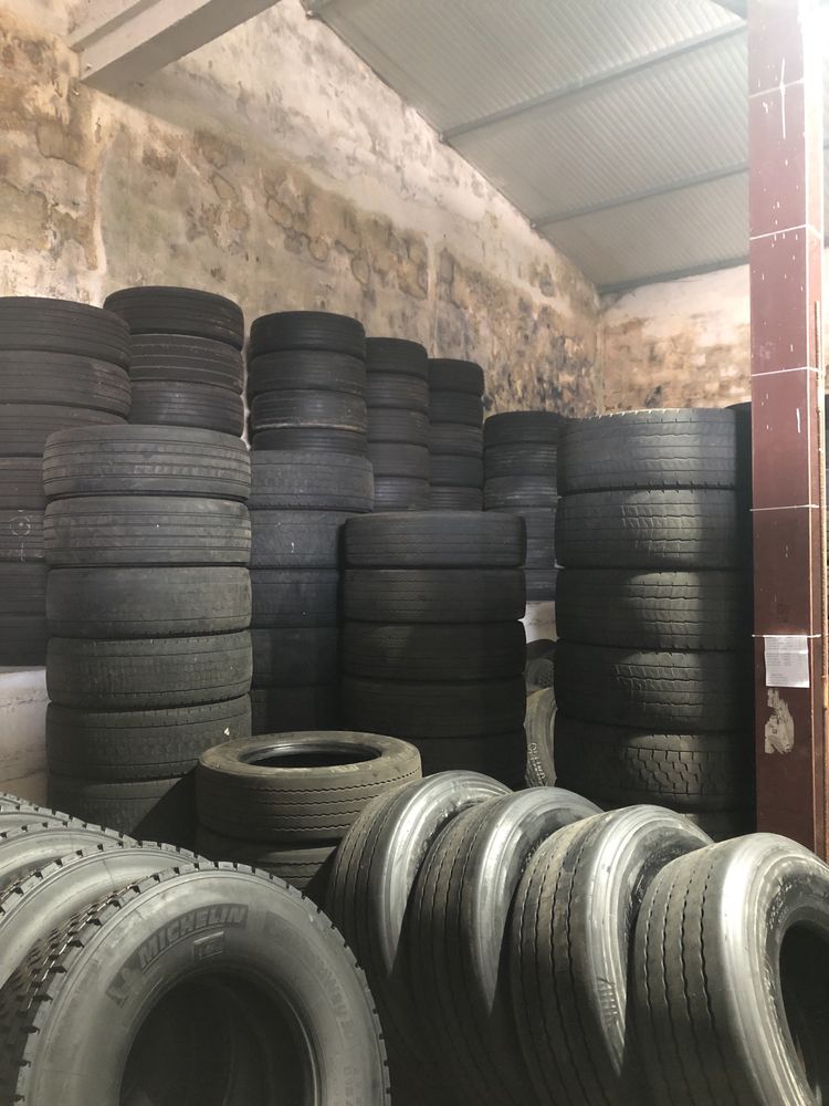 295/60R 22.5 pneus usados