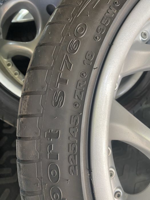 Резина 225 45 р18