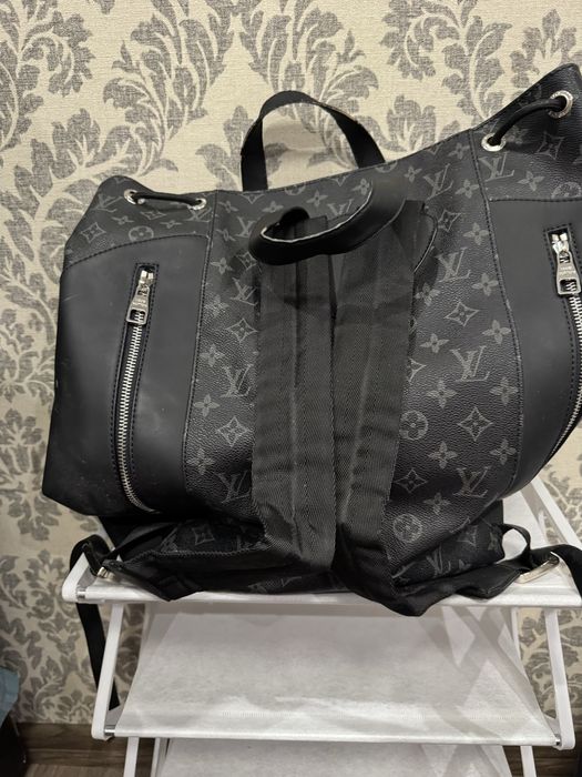 Сумка рюкзак LV жіноча